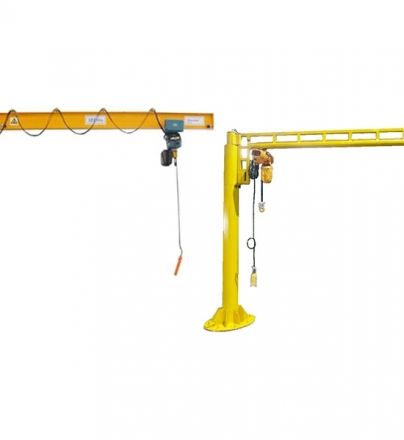 Picture of column type cantilever crane